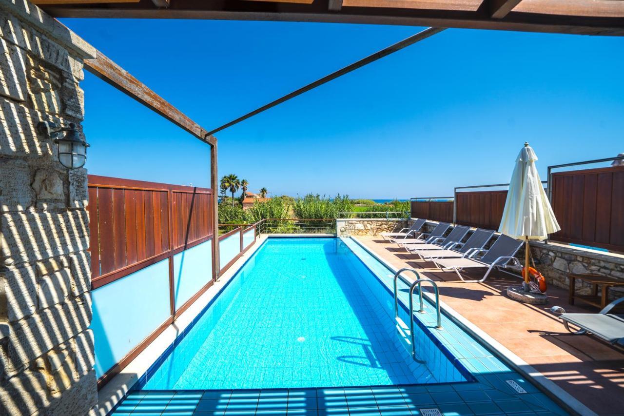 Corali Villas コリンバリ エクステリア 写真