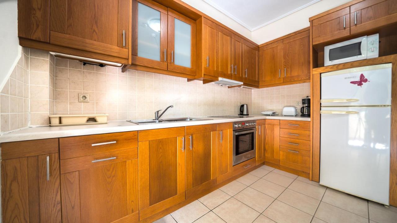 Corali Villas コリンバリ エクステリア 写真
